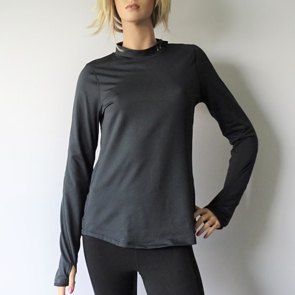 Under Armour Tops - Under Armour Cold Gear Pullover Top NWT